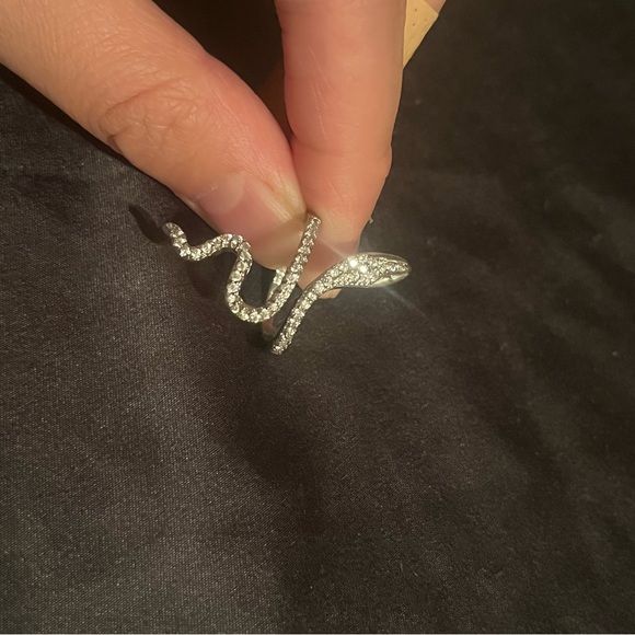 Snake Ring - Picture 3 of 4